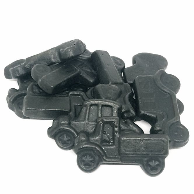 Bild på Mini Gamla Bilar Vanhat Autot 200gr Halva